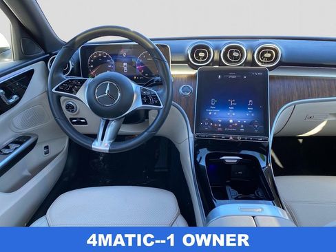Used 2023 Mercedes-Benz C 300 4MATIC Sedan image 10
