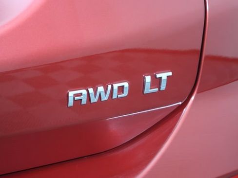 Used 2020 Chevrolet Equinox LT w/ Driver Convenience Package AWD/4WD image 26