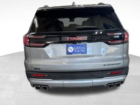 Used 2025 GMC Acadia Elevation image 7
