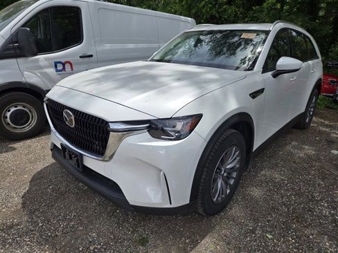 Used 2024 MAZDA CX-90 Plug-In Hybrid w/ Preferred AWD/4WD image 2