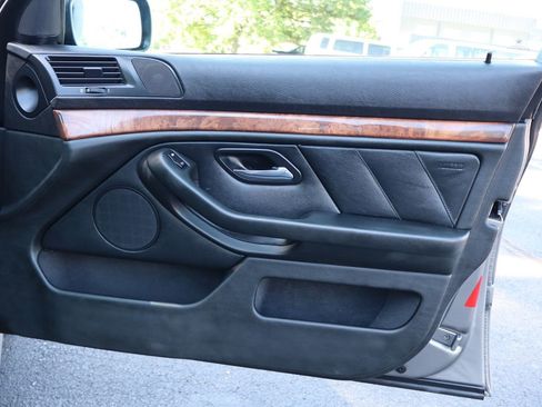 Used 2002 BMW 540i 540i image 27
