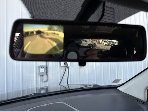 Used 2012 Chevrolet Captiva Sport LTZ image 26