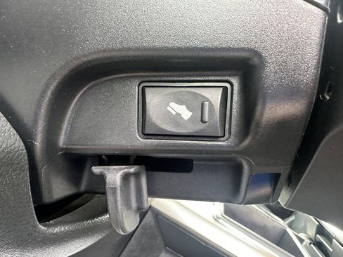 Used 2014 RAM 2500 Laramie image 22