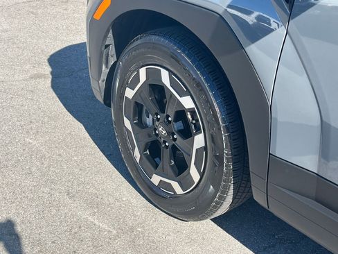 Used 2025 Hyundai Santa Fe SEL image 33