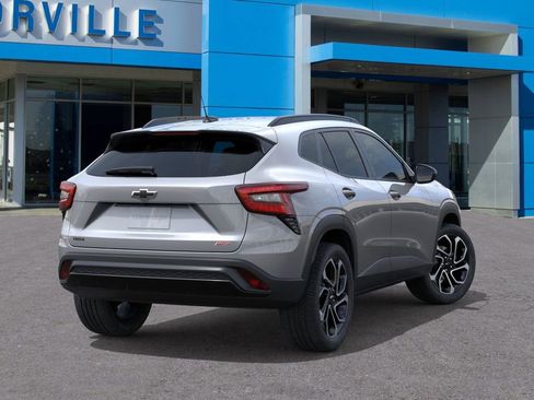 New 2026 Chevrolet Trax RS w/ Driver Confidence Package image 4