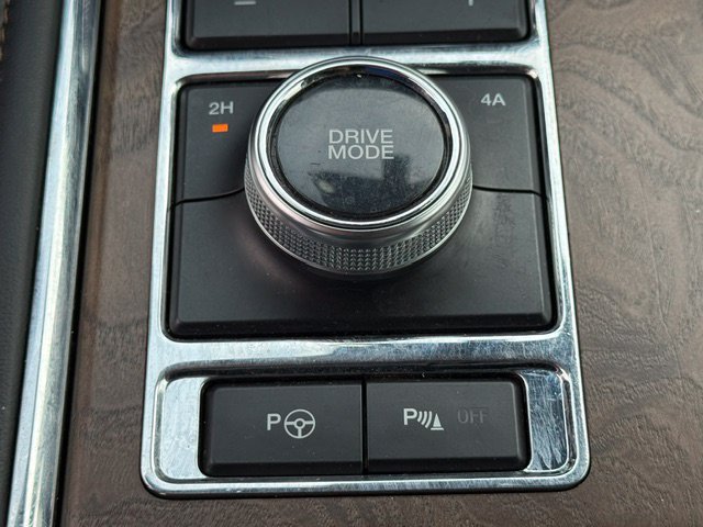 Used 2019 Ford Expedition Platinum AWD/4WD image 19