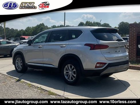 Used 2019 Hyundai Santa Fe SE AWD/4WD image 5