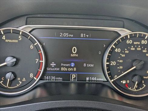 Used 2025 Nissan Altima 2.5 SV image 11