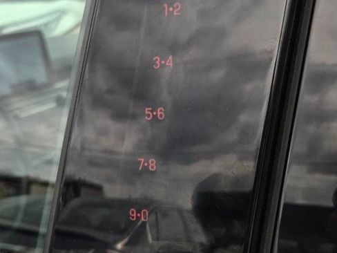 Used 2020 Ford Escape Titanium image 12