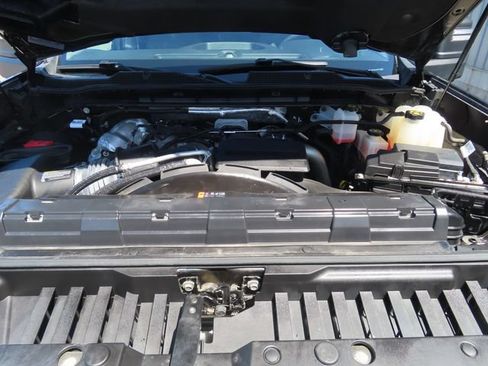 Used 2024 Chevrolet Silverado 2500 Custom w/ Custom Value Package AWD/4WD image 11