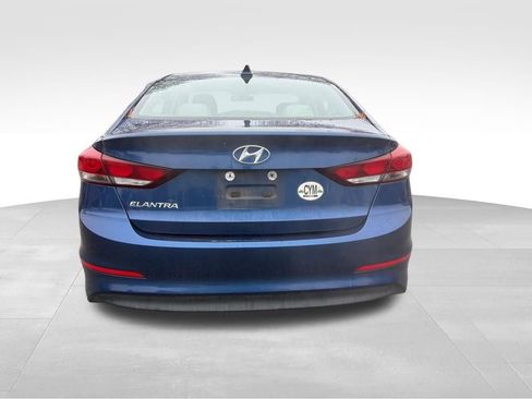 Used 2018 Hyundai Elantra SEL image 4
