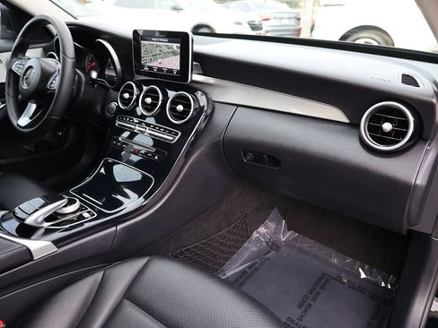 Used 2015 Mercedes-Benz C 300 Sedan image 22
