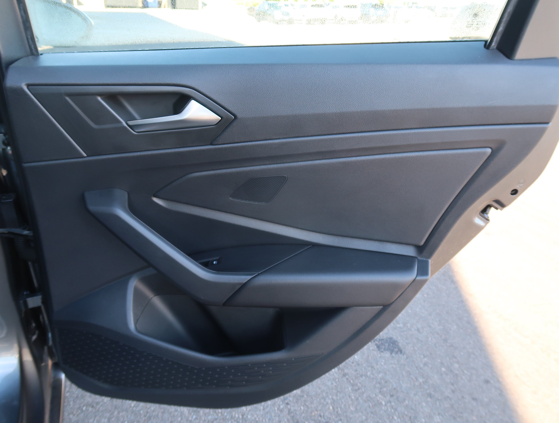 Used 2019 Volkswagen Jetta SE FWD image 35