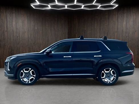 Used 2024 Hyundai Palisade SEL w/ Premium Package FWD image 5