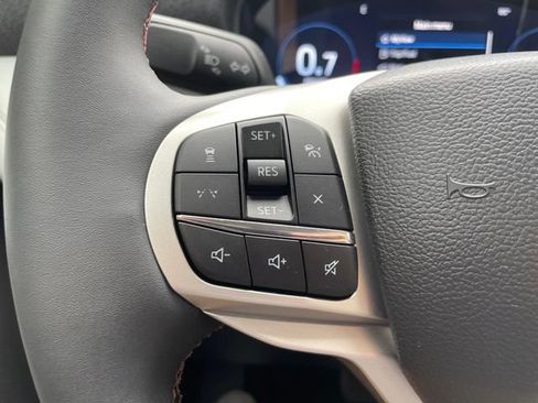 New 2026 Ford Explorer Active w/ Active Comfort Package AWD/4WD image 19