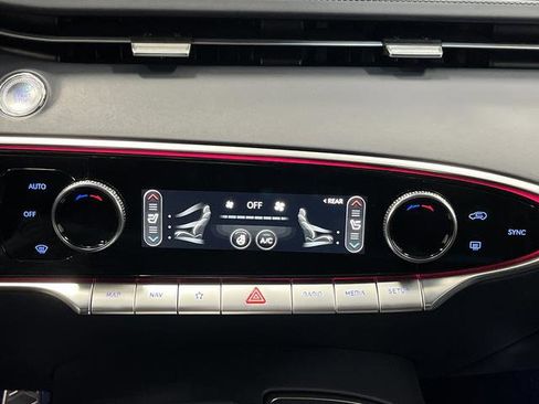 Used 2025 Genesis GV70 3.5T Sport w/ Sport Advanced Package image 20