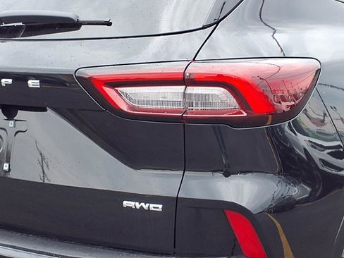 Certified 2024 Ford Escape ST-Line w/ Tech Pack #1 image 26