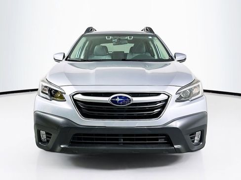 Used 2021 Subaru Outback Premium AWD/4WD image 5