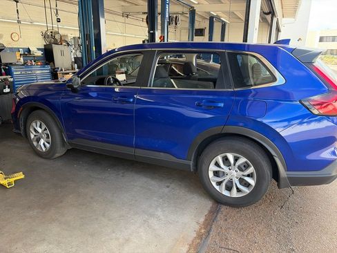 Used 2024 Honda CR-V LX image 6