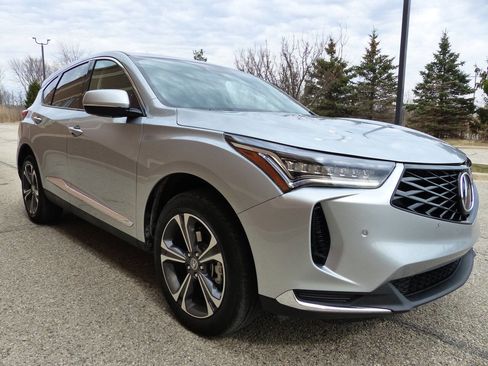 Used 2025 Acura RDX SH-AWD w/ Technology Package image 11