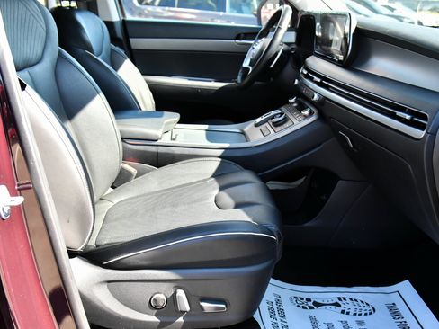 Used 2024 Hyundai Palisade SEL FWD image 52