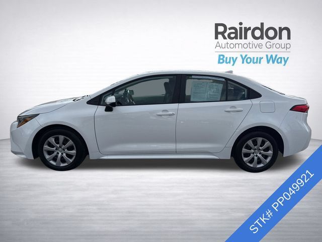 Used 2023 Toyota Corolla LE FWD image 4