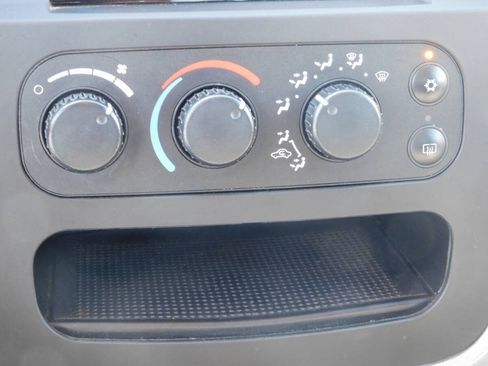 Used 2003 Dodge Ram 2500 Truck 4x4 Quad Cab image 12