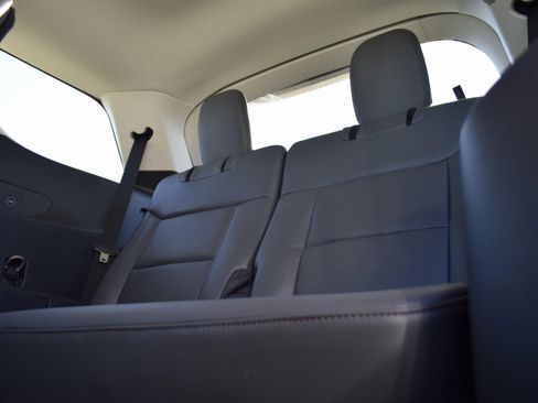 New 2026 Ford Explorer Active w/ Active Comfort Package image 21