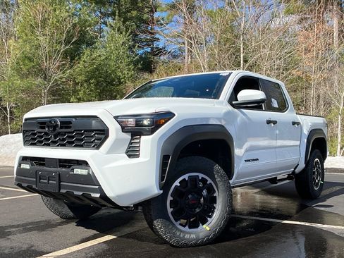 New 2026 Toyota Tacoma TRD Off-Road w/ TRD Off Road Premium Package image 1