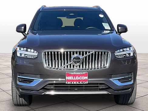 Used 2023 Volvo XC90 T8 Plus image 3