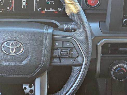 Used 2024 Toyota Tacoma TRD Sport image 18