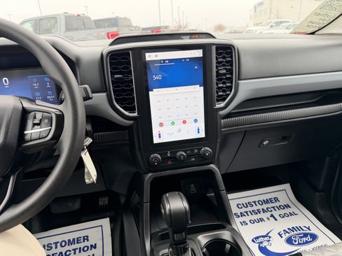 Used 2024 Ford Ranger XL w/ Trailer Tow Package image 10