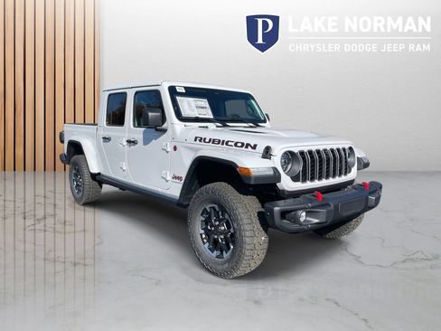 New 2026 Jeep Gladiator Rubicon AWD/4WD image 2