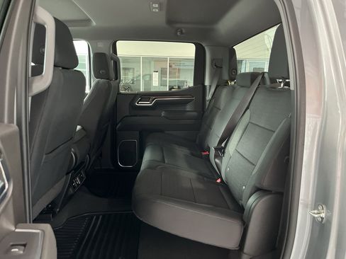 Used 2023 Chevrolet Silverado 1500 LT AWD/4WD image 13
