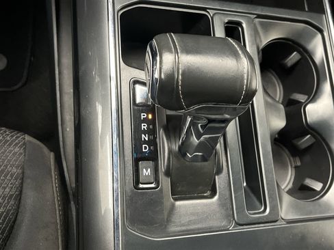 Used 2022 Ford F150 XLT w/ Equipment Group 302A High image 25