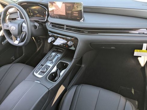 Certified 2026 INFINITI QX60 Luxe w/ Cargo Package FWD image 29