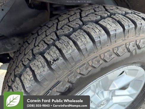 Used 2016 Toyota 4Runner SR5 Premium image 10