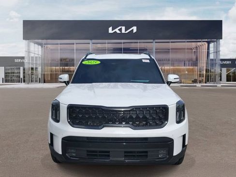 Certified 2025 Kia Telluride SX Prestige X-Line AWD/4WD image 2
