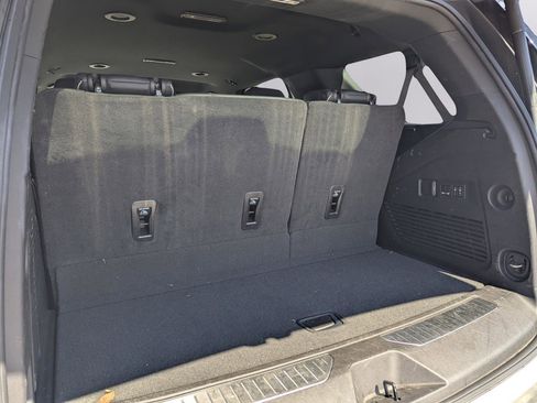 Used 2024 Chevrolet Tahoe Premier image 35