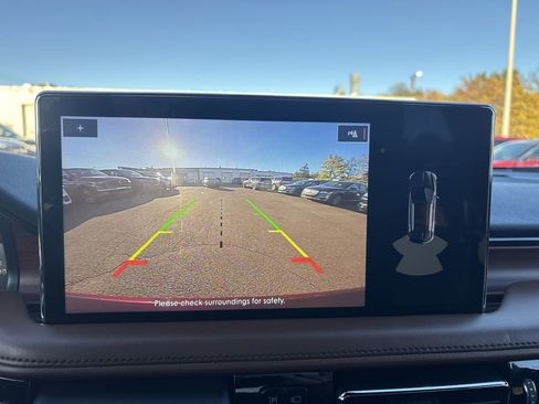 Certified 2021 Lincoln Nautilus Reserve w/ Cargo Utility Package image 25