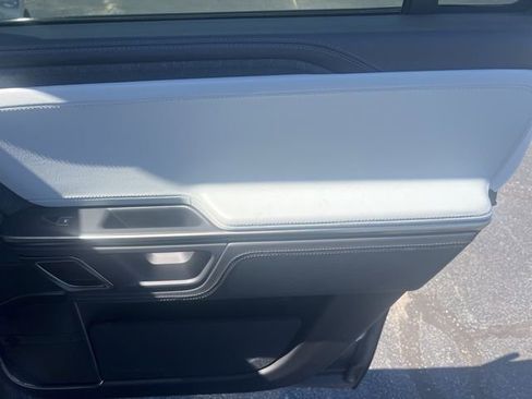 Used 2023 Rivian R1S Adventure image 26