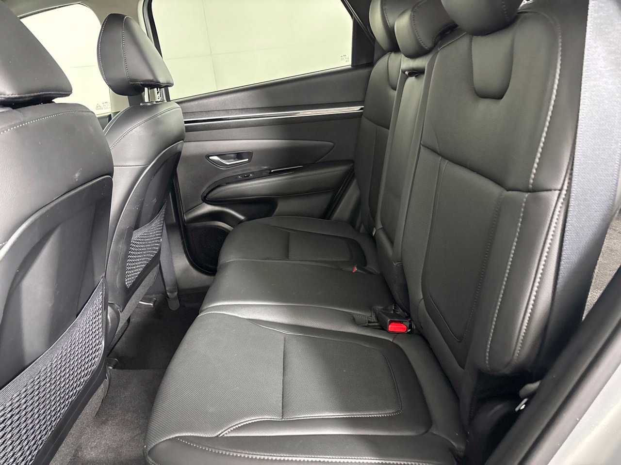Used 2023 Hyundai Tucson Limited AWD/4WD image 28