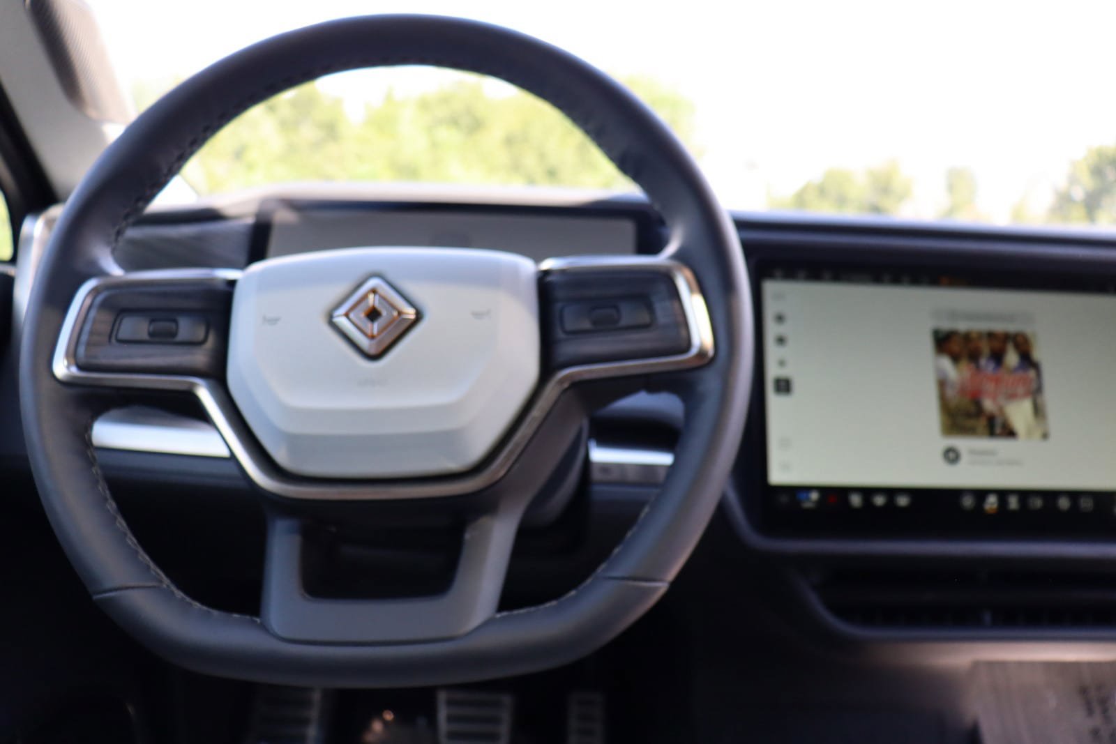 Used 2024 Rivian R1S Adventure Quad AWD/4WD image 24