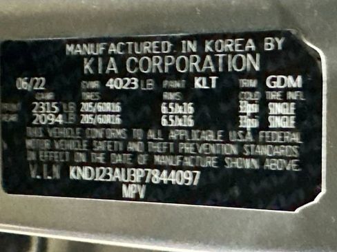 Used 2023 Kia Soul LX FWD image 30