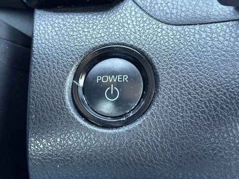 Used 2025 Toyota Camry LE image 22