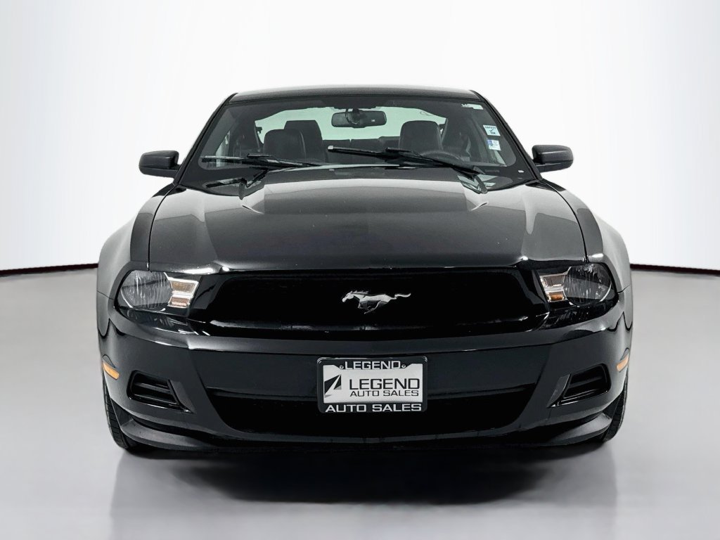 Used 2012 Ford Mustang Premium RWD image 3