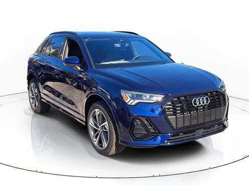 New 2025 Audi Q3 2.0T Premium image 1