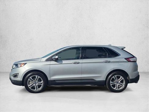 Used 2018 Ford Edge Titanium AWD/4WD image 9