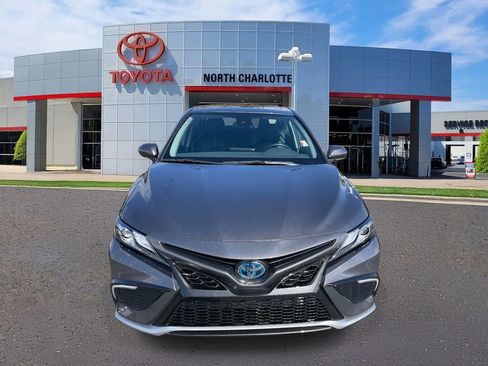 Used 2023 Toyota Camry XSE w/ Cold Weather Package image 5