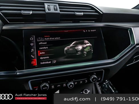 Used 2025 Audi Q3 2.0T Premium Plus w/ Premium Plus Package image 20